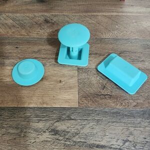 Pampered Chef Boat Press Set
